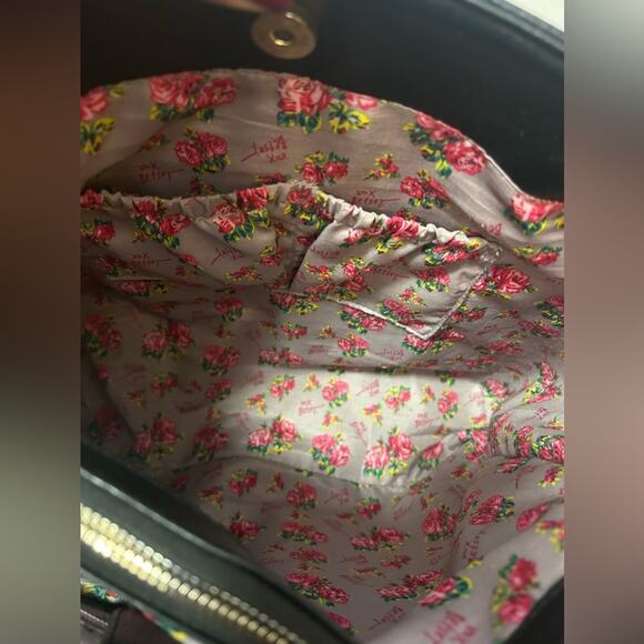 New-Betsey Johnson-Be Mine Tote Bag - Picture 7 of 9